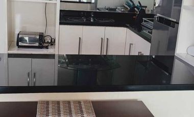Disewakan 2BR Gandaria Height Furnished Best View City dan Pool