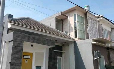 Dijual Rumah Hook Rungkut Barata Surabaya Siap Huni