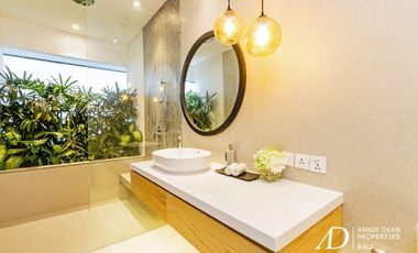 FREEHOLD | INVESTMENT PROPERTY 6 BEDS IN PRIME SEMINYAK LOCATION