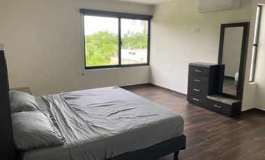 Casa en renta amueblada, cerca de la playa.