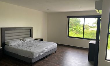 Casa en renta amueblada, cerca de la playa.