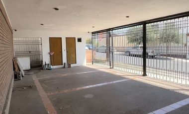 Casa en Renta en Cumbres 3er Sector, a una cuadra de Leones