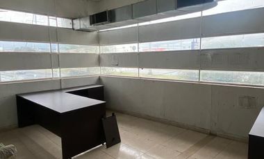 Bodega en Venta sobre Av. Sendero Divisorio, San Nicolás