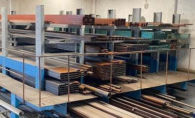 Bodega en Venta sobre Av. Sendero Divisorio, San Nicolás