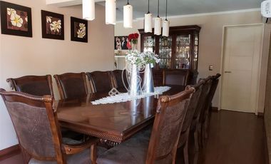 Casa en Venta en Las perdices con los Presidentes