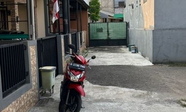 Rumah Bagus dalam Cluster siap huni di Condet
