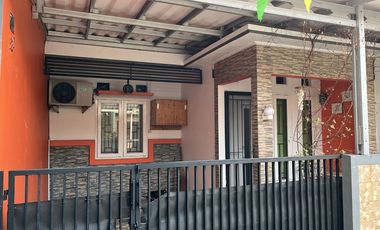 Rumah Bagus dalam Cluster siap huni di Condet