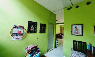 Rumah Nyaman 2 Lt Hook Akses Lebar Solo Kota