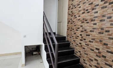 Disewakan Ruko Siap Pakai di Jl. Pluit Sakti Penjaringan Jakarta Utara