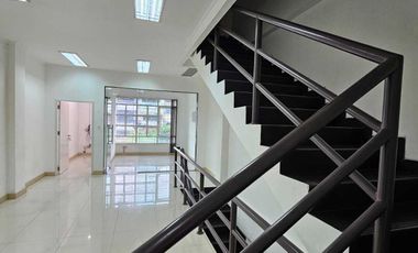 Disewakan Ruko Siap Pakai di Jl. Pluit Sakti Penjaringan Jakarta Utara