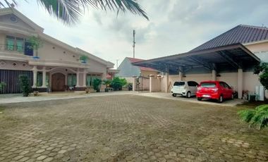 Dijual Murah Rumah dgn Halaman Luas lokasi Pakjo