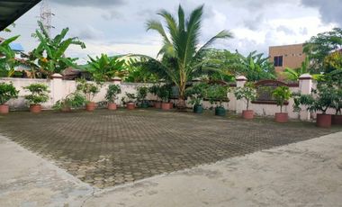 Dijual Murah Rumah dgn Halaman Luas lokasi Pakjo