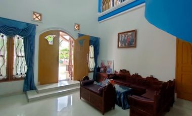 Dijual Murah Rumah dgn Halaman Luas lokasi Pakjo