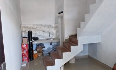 Dijual  Rumah paling murah akses mobil di Comdet Jak Tim