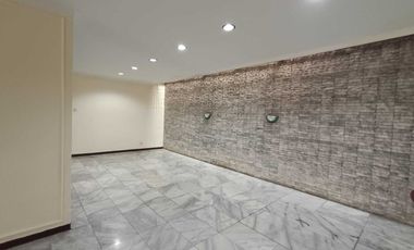 Disewakan Rumah Strategis Siap Huni di Janur Indah Kelapa Gading