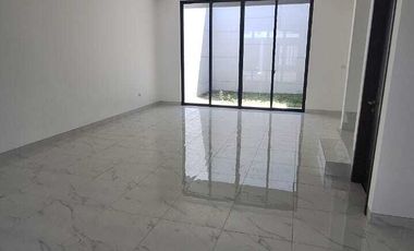 Sewa Murah Rumah Permata Hijau Pik 2 Uk 8x20 2 lantai Brand New