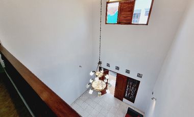 DISEWAKAN || Rumah Bagus 2 Lt Nyaman Cluster One Gate