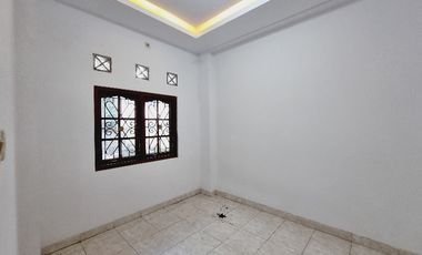 DISEWAKAN || Rumah Bagus 2 Lt Nyaman Cluster One Gate