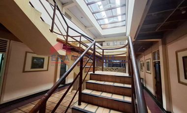 Langka Hotel Siap Pakai Dekat Tugu Kantor Walikota & Stasiun Kota Baru