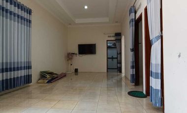 Disewakan Rumah Besar Cocok untuk kantor 2 Menit ke Stasiun Purwokerto