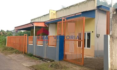Hunian dan Toko Dijual Cepat di Pare Kediri Pagar Depan & Keliling