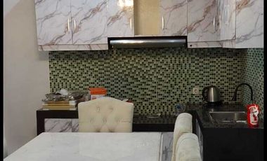 Disewakan rumah bagus dlm komplek siap huni 2 lt akses 2 mbl di Condet