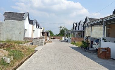 PERUMAHAN DI SUKOHARJO DEKAT SOLO BARU MINIMALIS STRATEGIS PROMO