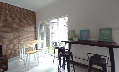 Rumah Tinggal Furnish 2 Lantai Lokasi Strategis di Daerah Wedomartani