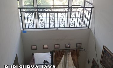 Dikontrakkan Rumah Puri Surya Jaya 4 kamar tidur