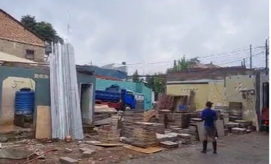 Rumah Modern 3 Lantai Rooftop Dekat Mampang Prapatan Jakarta Selatan