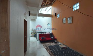 DIJUAL Rumah Bagus Modern & Minimalis Dalam Perumahan di Kota Kediri