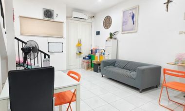 SIAP HUNI ..rumah dijual di Taman Semanan Indah, minimalis