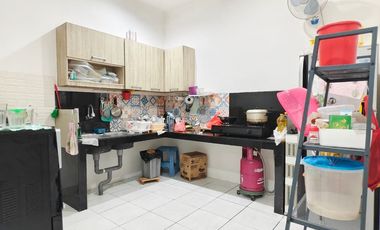 SIAP HUNI ..rumah dijual di Taman Semanan Indah, minimalis