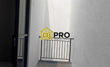 Rumah 2 Lantai Cakep Siap Huni Di Jatisampurna Bekasi