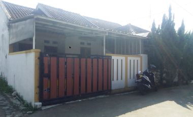 Jual murah Rumah Cimahi  300 JT an