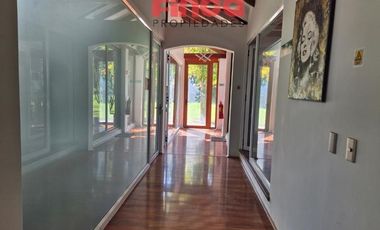 Excelente Casa Comercial Esquina Camino El Alba 2