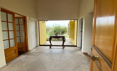 Casa En Venta En Chicureo Cond. Los Algarrobos