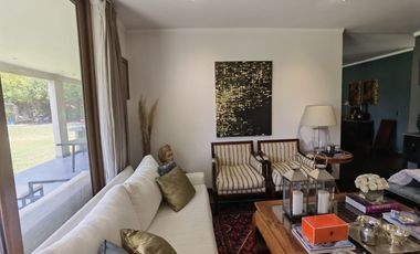 Casa En Venta De 4 Dorm. En Colina