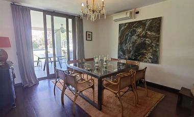 Casa En Venta De 4 Dorm. En Colina