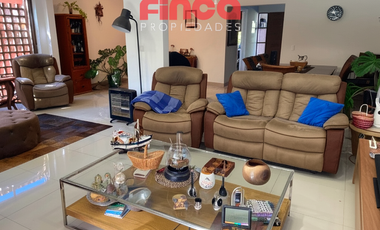 Casa en arriendo Santa Elena, Chicureo