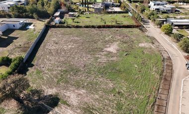 Parcela en venta Condominio Chicureo II