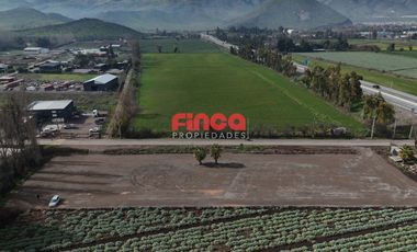 Sitio en arriendo en Chicureo