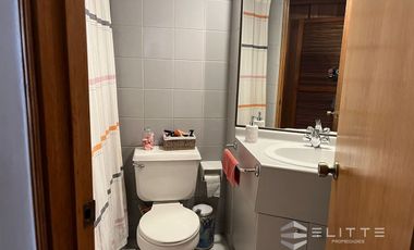 Depto. En Venta 3d/2b/servicios Metro Manquehue