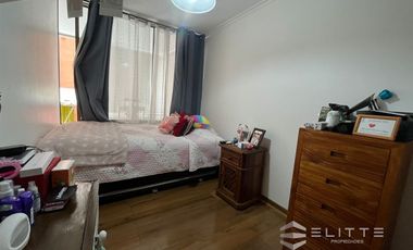 Depto. En Venta 3d/2b/servicios Metro Manquehue