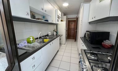 Depto. En Venta 3d/2b/servicios Metro Manquehue