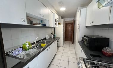 Depto. En Venta 3d/2b/servicios Metro Manquehue