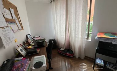 Depto. En Venta 3d/2b/servicios Metro Manquehue