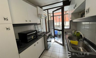 Depto. En Venta 3d/2b/servicios Metro Manquehue
