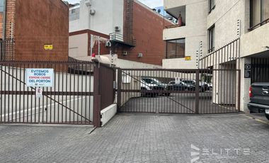 Depto. En Venta 3d/2b/servicios Metro Manquehue