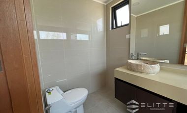 Casa Nueva En Venta 5d/5b La Reserva Chicureo